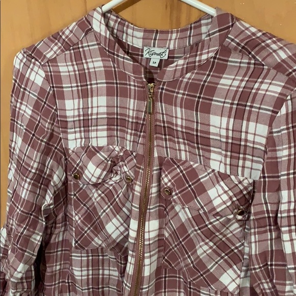 plaid blouse - Picture 3 of 4
